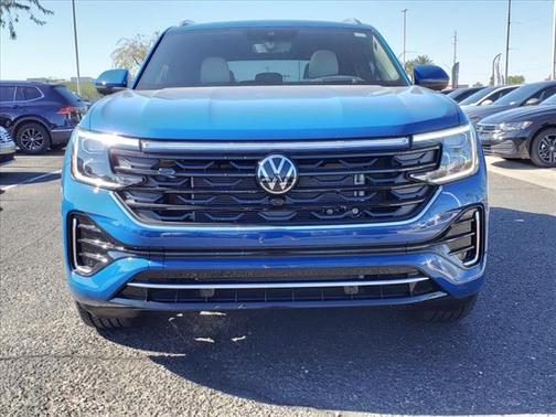 2025 Volkswagen Atlas Cross Sport 2.0T SEL Premium