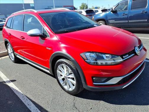 2018 Volkswagen Golf Alltrack TSI SE