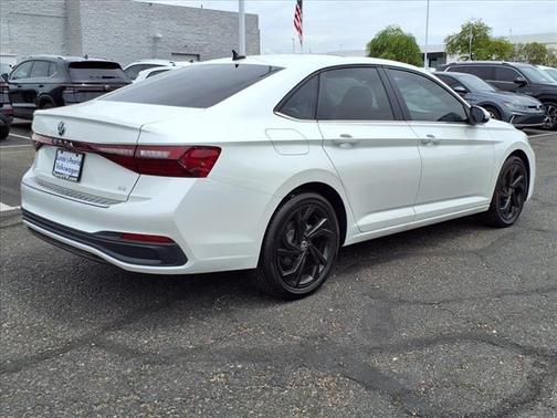 2025 Volkswagen Jetta 1.4T SE