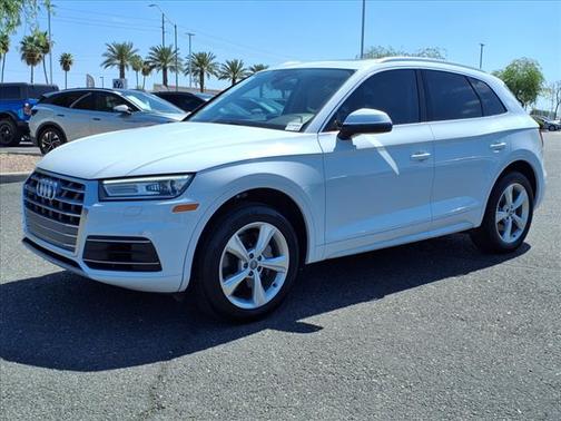 2020 Audi Q5 45 Premium