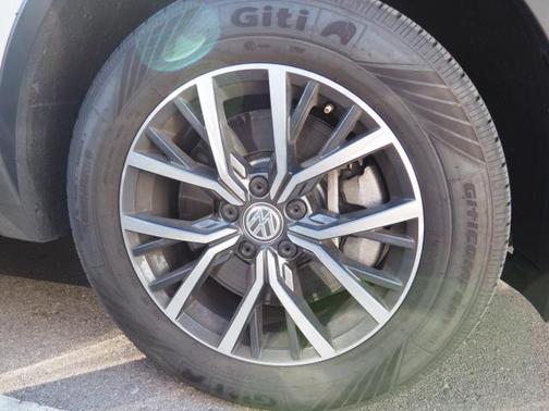 2020 Volkswagen Tiguan 2.0T SE