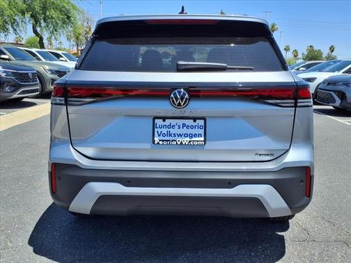 2025 Volkswagen Tiguan 2.0T S