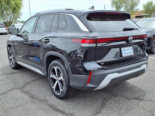 2025 Volkswagen Tiguan 2.0T SE