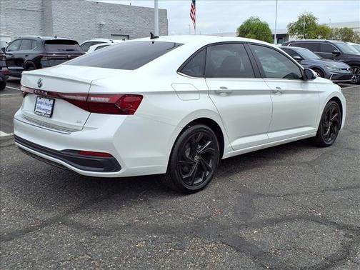 2026 Volkswagen Jetta 1.4T SE