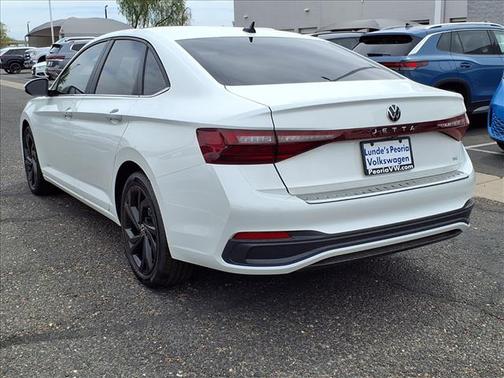 2026 Volkswagen Jetta 1.4T SE