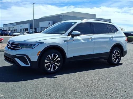 2024 Volkswagen Tiguan 2.0T S