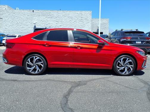 Kings Red Metallic 2026 Volkswagen Jetta 1.4T SEL