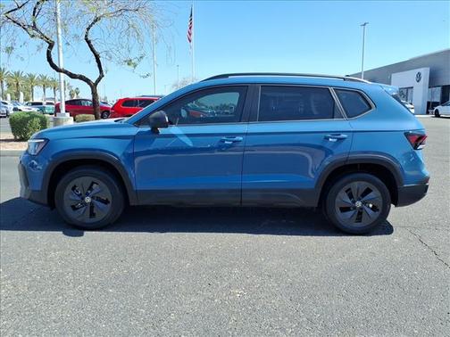 2025 Volkswagen Taos S