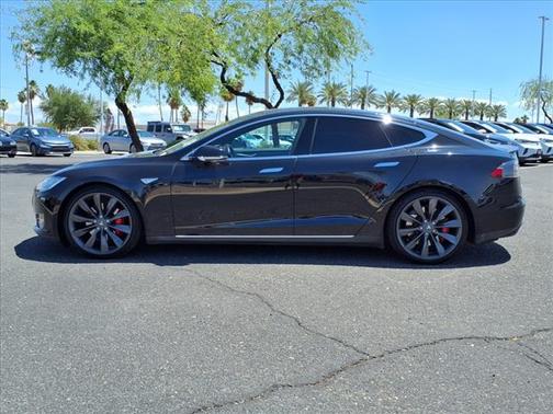 2015 Tesla Model S P85D