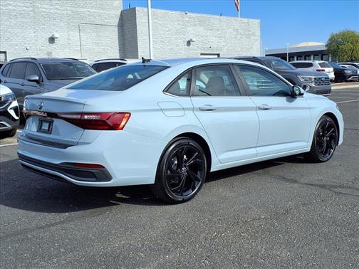 2025 Volkswagen Jetta 1.4T SE