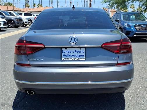 Gray 2018 Volkswagen Passat 2.0T SE