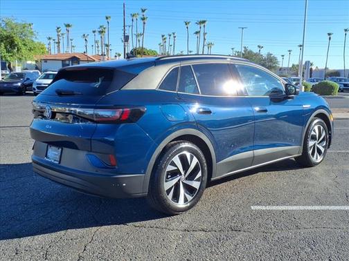 2023 Volkswagen ID.4 Pro