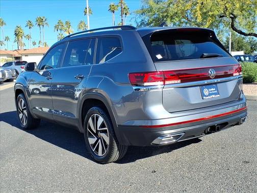 2024 Volkswagen Atlas SE