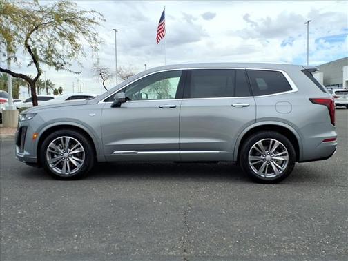 2025 Cadillac XT6 Premium Luxury FWD