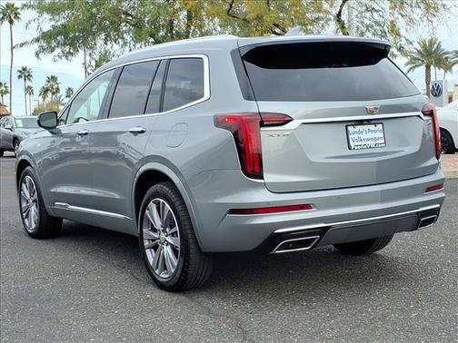 2025 Cadillac XT6 Premium Luxury FWD