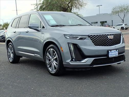 2025 Cadillac XT6 Premium Luxury FWD