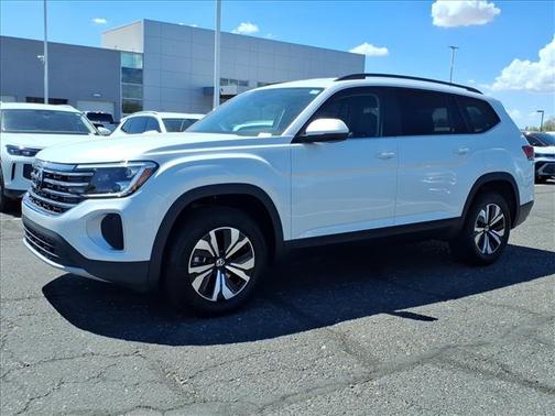 2026 Volkswagen Atlas SE