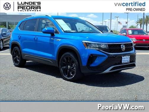 Cornflower Blue 2023 Volkswagen Taos SE