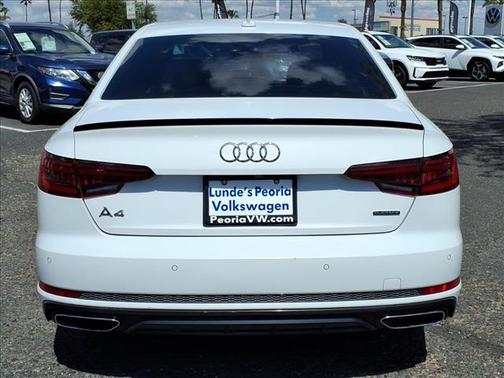 2019 Audi A4 quattro Prestige 45 TFSI