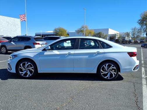 2025 Volkswagen Jetta 1.4T SEL
