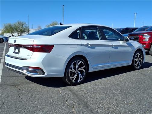 2025 Volkswagen Jetta 1.4T SEL