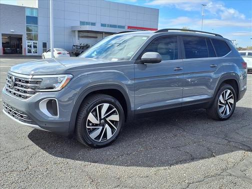 2026 Volkswagen Atlas SE