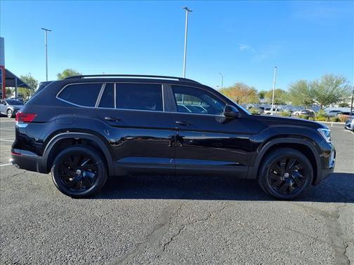 2026 Volkswagen Atlas SE