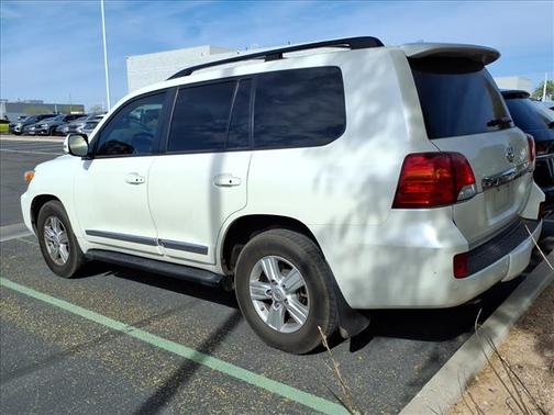 2013 Toyota Land Cruiser Base