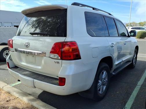 2013 Toyota Land Cruiser Base