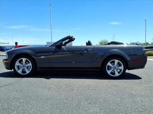 Grey 2008 Ford Mustang GT Deluxe