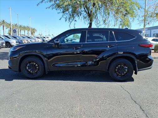 2021 Toyota Highlander L