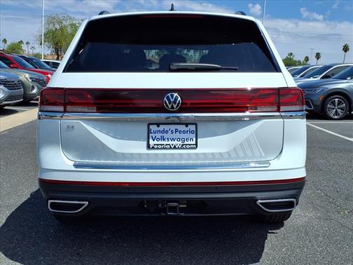 2025 Volkswagen Atlas SE