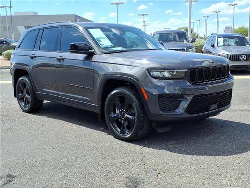 2024 Jeep Grand Cherokee Altitude