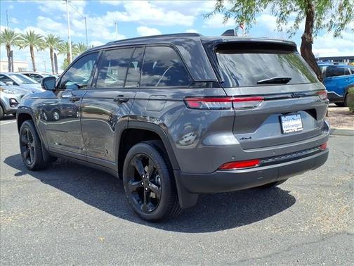 2024 Jeep Grand Cherokee Altitude
