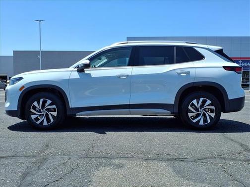 2025 Volkswagen Tiguan 2.0T S