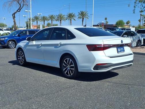 2025 Volkswagen Jetta 1.4T SE