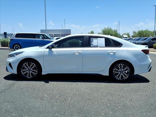 White 2022 Kia Forte GT-Line
