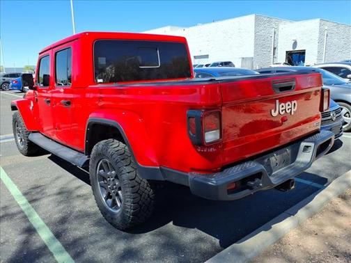 2022 Jeep Gladiator Overland