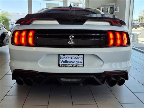 2022 Ford Shelby GT500 Base