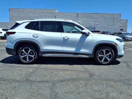 2025 Volkswagen Tiguan 2.0T SE