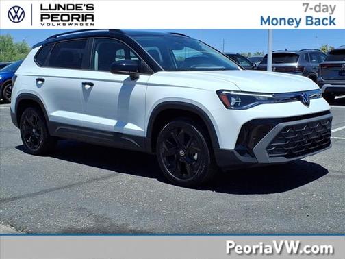 2025 Volkswagen Taos SE Black