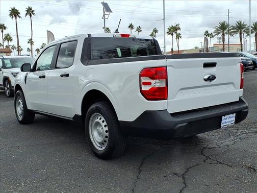 2024 Ford Maverick XL