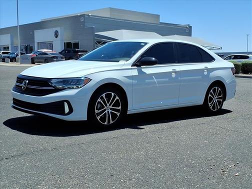 White 2023 Volkswagen Jetta 1.4T S