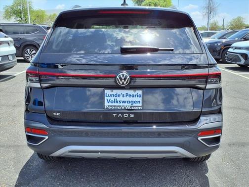 2025 Volkswagen Taos SE