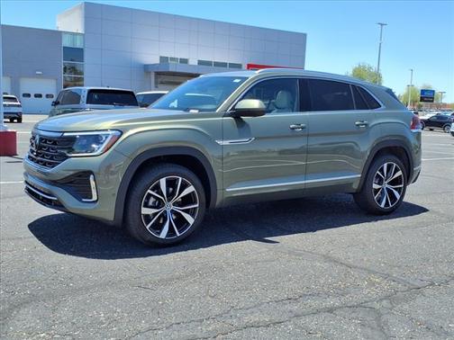 2025 Volkswagen Atlas Cross Sport 2.0T SEL Premium