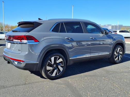 2025 Volkswagen Atlas Cross Sport 2.0T SEL