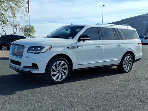 2022 Lincoln Navigator L Reserve