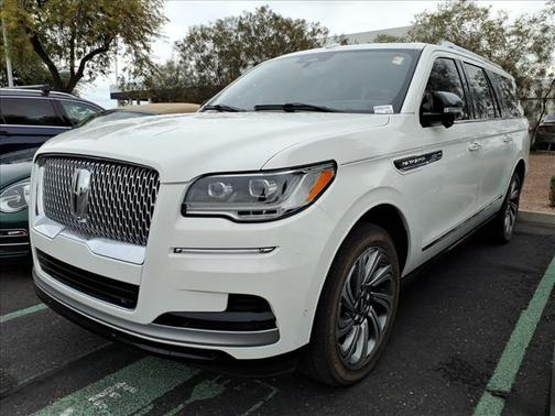 2022 Lincoln Navigator L Reserve