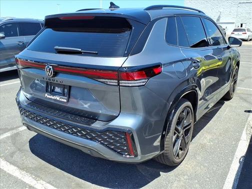 platinum gray metallic 2026 Volkswagen Tiguan 2.0T SE R-Line Black