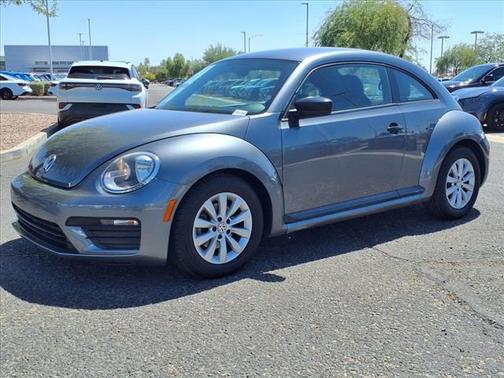 2018 Volkswagen Beetle 2.0T S